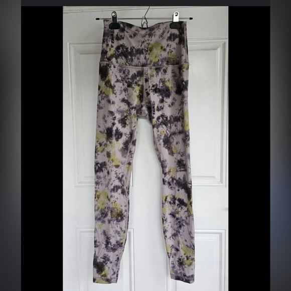 Lululemon Align High-Rise Crops 23
Radial Tie Dye Mauve Grey Multi - Picture 5 of 8